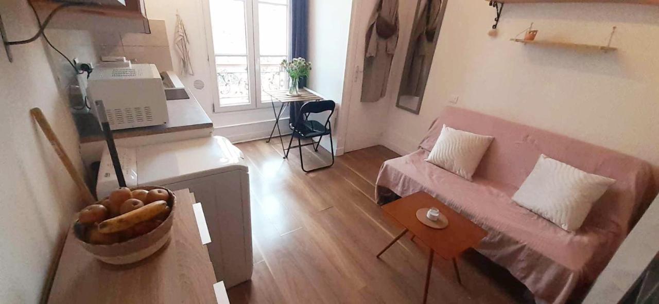 Appartement Studio Cosy 18e Jules Joffrin Paris